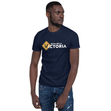 Cargar imagen en el visor de la galería, Camiseta &quot;Ruta de la Victoria&quot; Manga Corta
